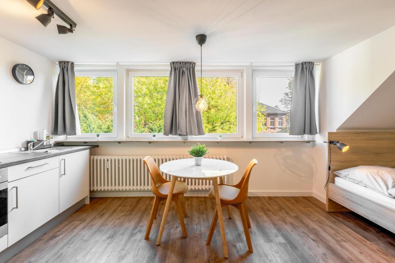 Gluck Auf Appartements Am Stadtpark Duisburg Bagian luar foto