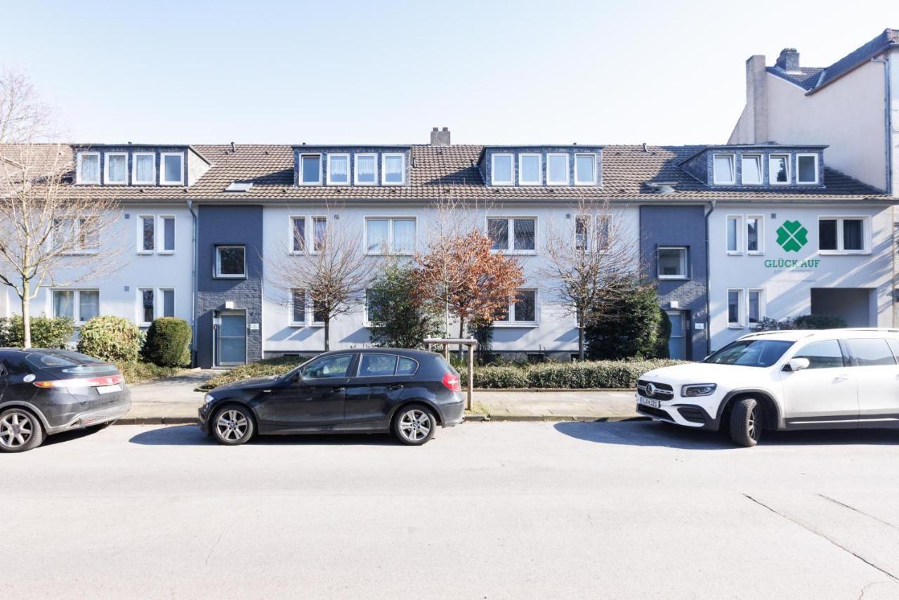 Gluck Auf Appartements Am Stadtpark Duisburg Bagian luar foto